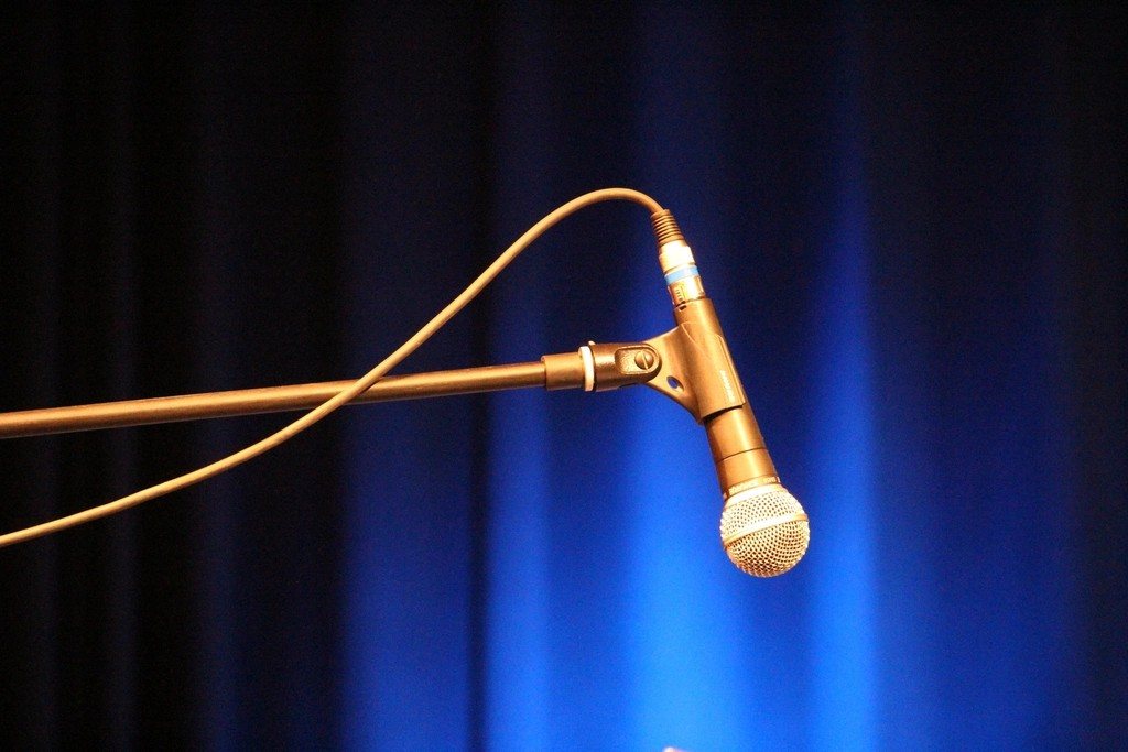 Del Club de la Comedia al micro abierto: cómo cambió el humor en directo